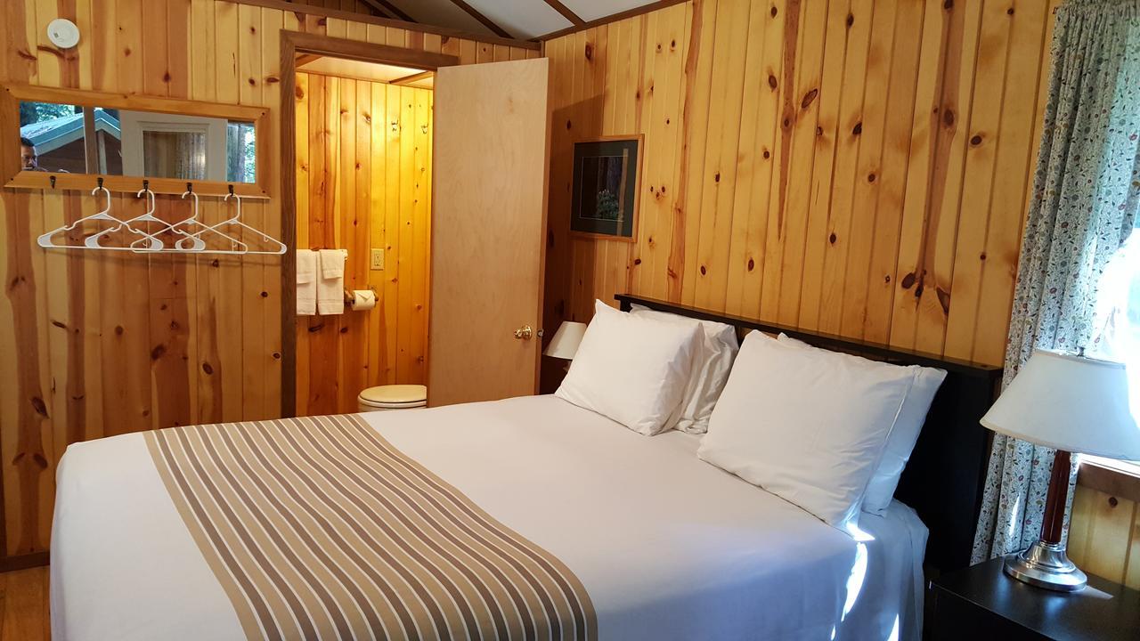 Emerald Forest Cabins Trinidad Eksteriør billede