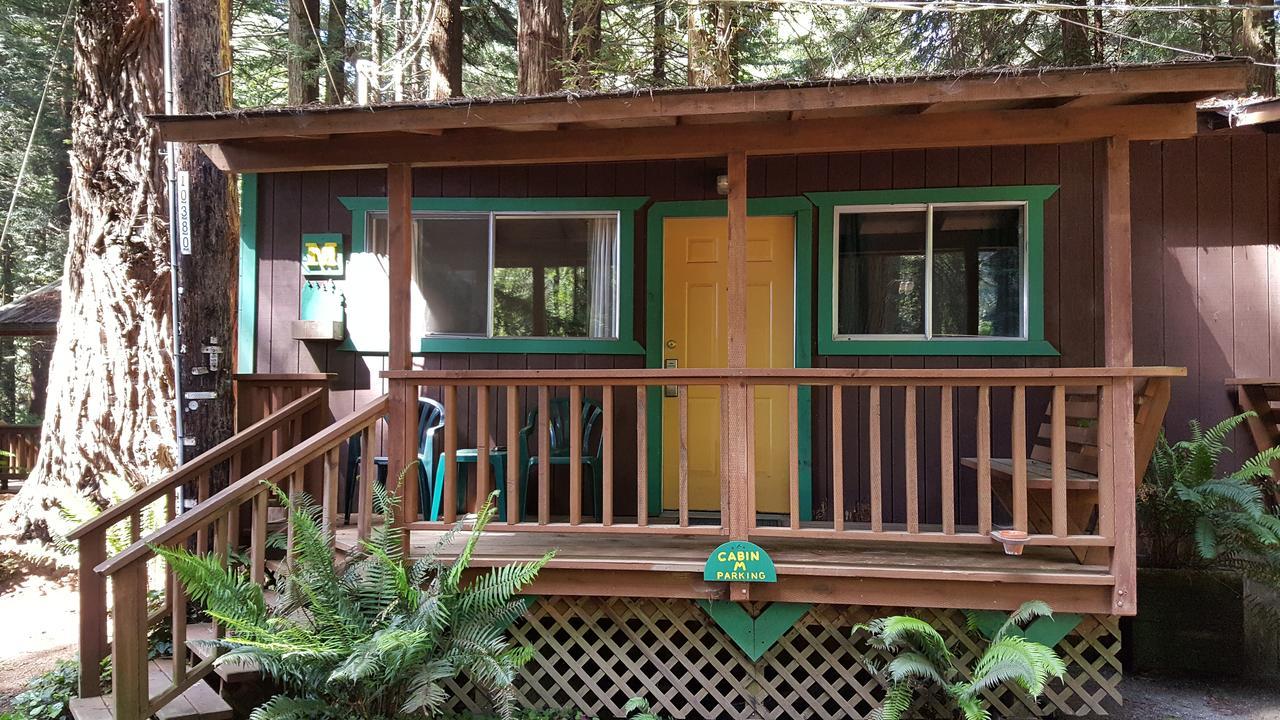 Emerald Forest Cabins Trinidad Eksteriør billede