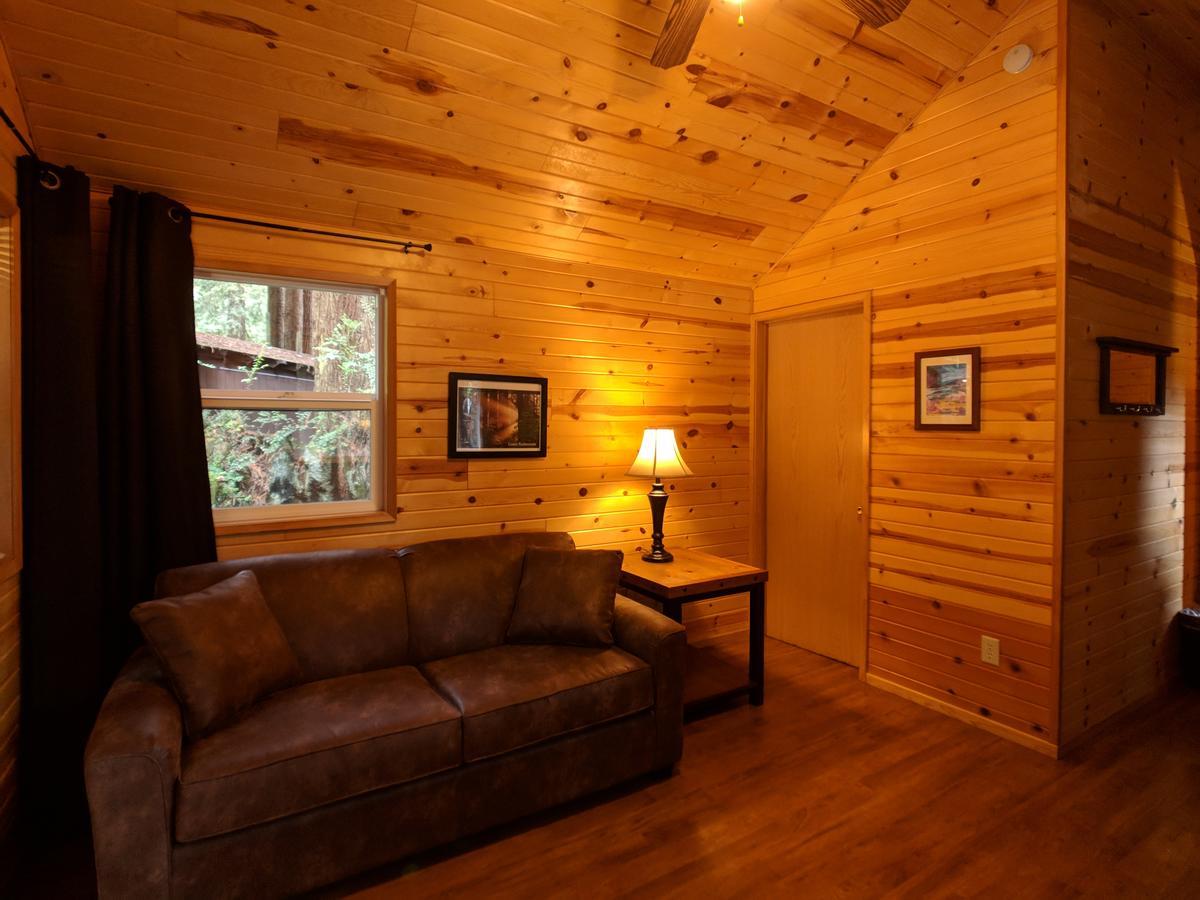 Emerald Forest Cabins Trinidad Eksteriør billede