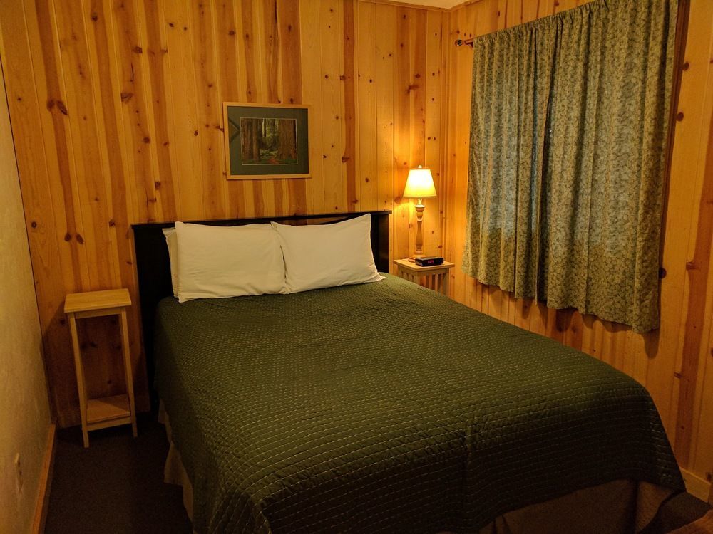 Emerald Forest Cabins Trinidad Eksteriør billede
